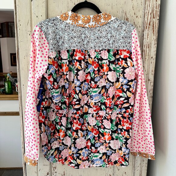 **NEW BOUTIQUE CAT MULTI PRINT BUTTON DOWN SHIRT - Picture 2 of 3